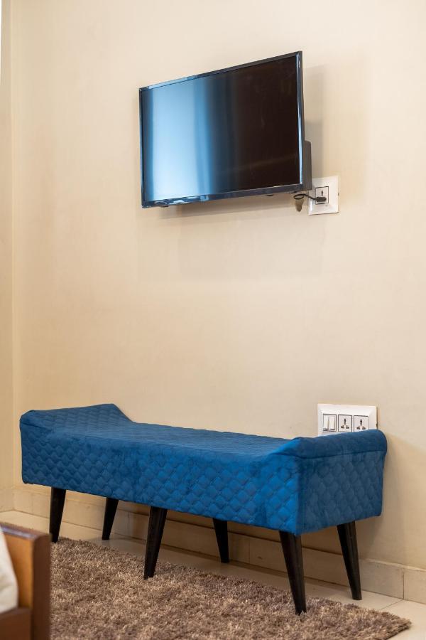 The Lodgers 2 Bhk Serviced Apartment Infront Of Artemis Hospital Гургаон Екстериор снимка